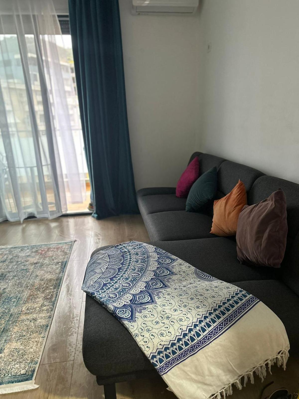 Side Apartment Vlore